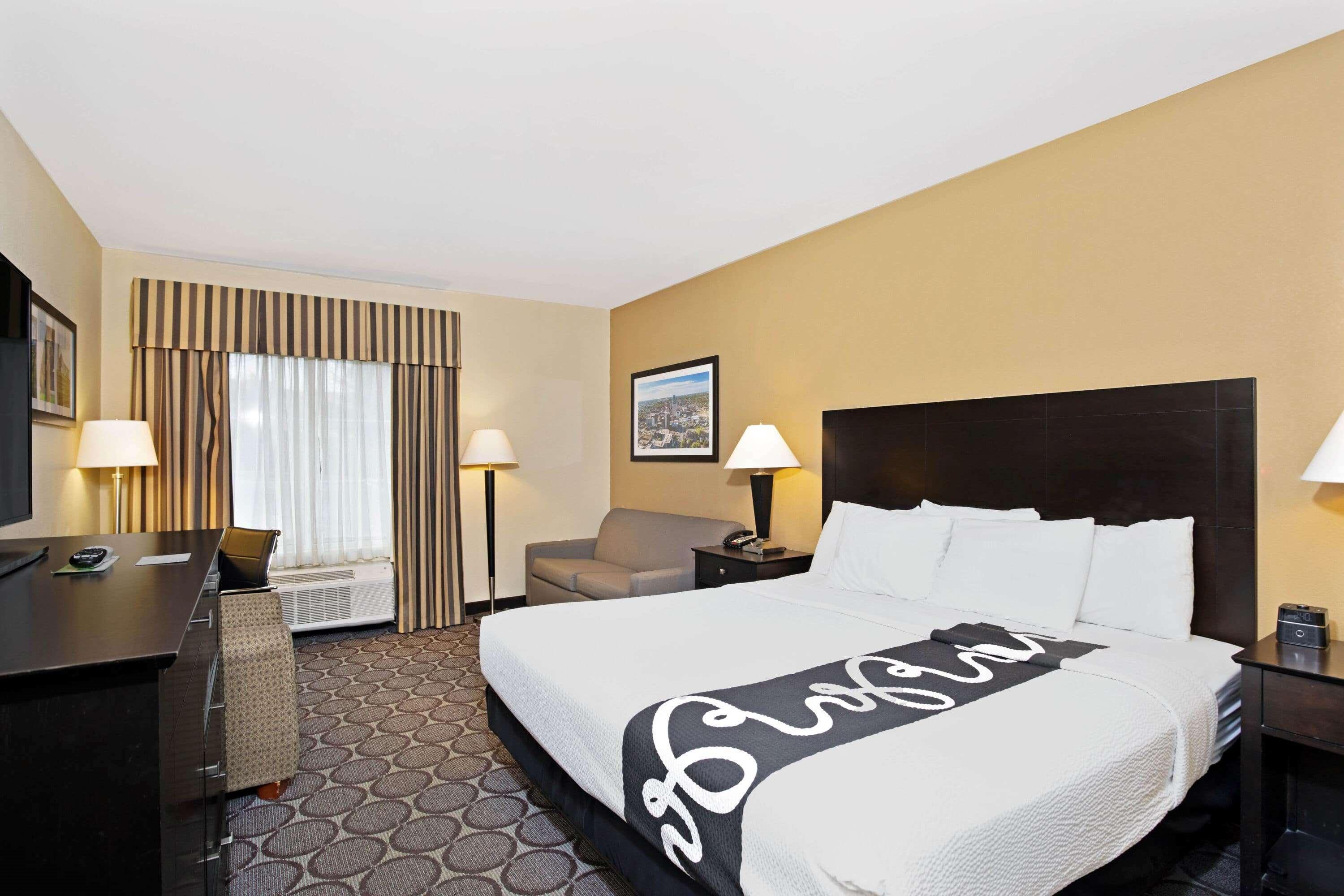 La Quinta By Wyndham Lexington South / Hamburg Hotell Exteriör bild