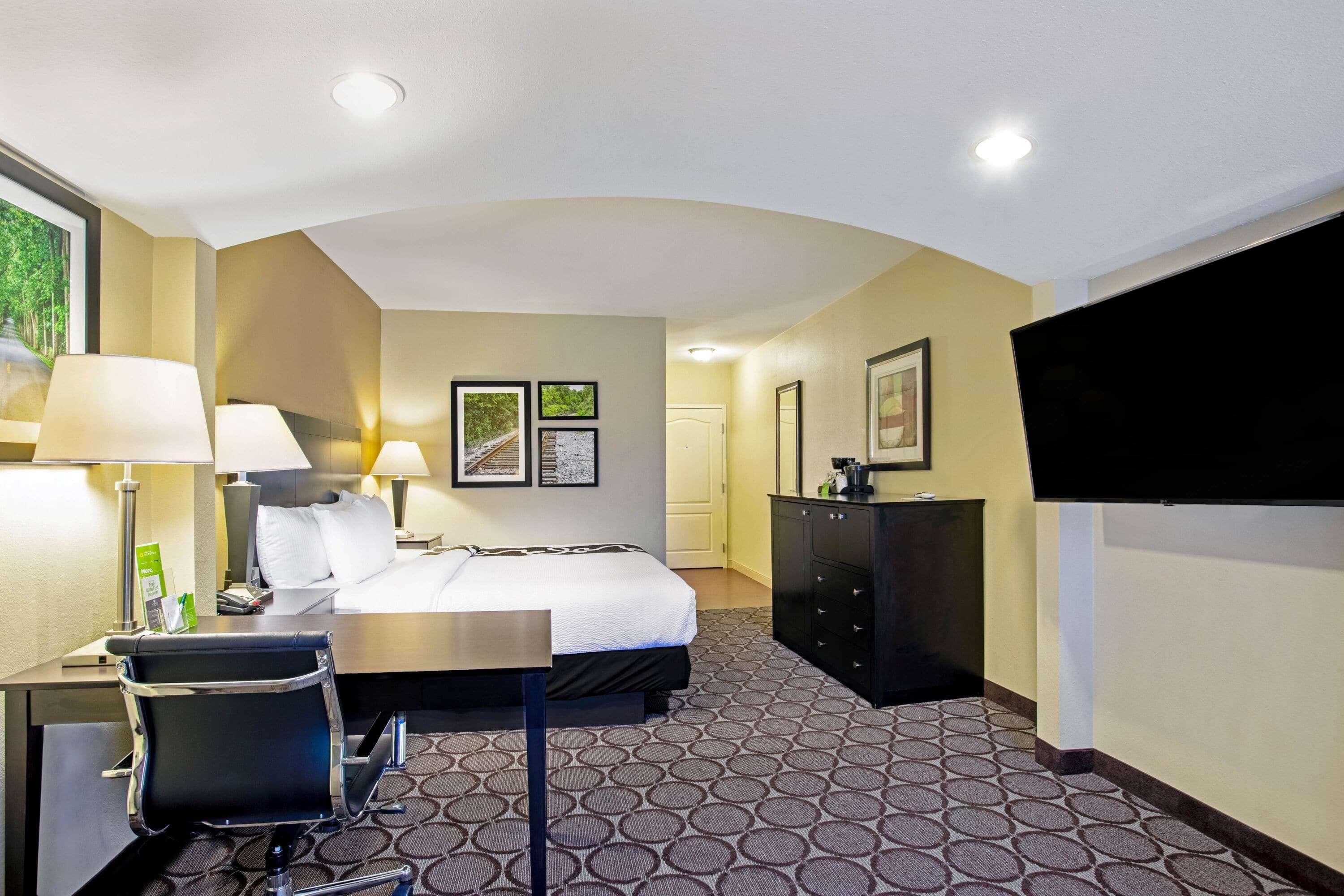 La Quinta By Wyndham Lexington South / Hamburg Hotell Exteriör bild