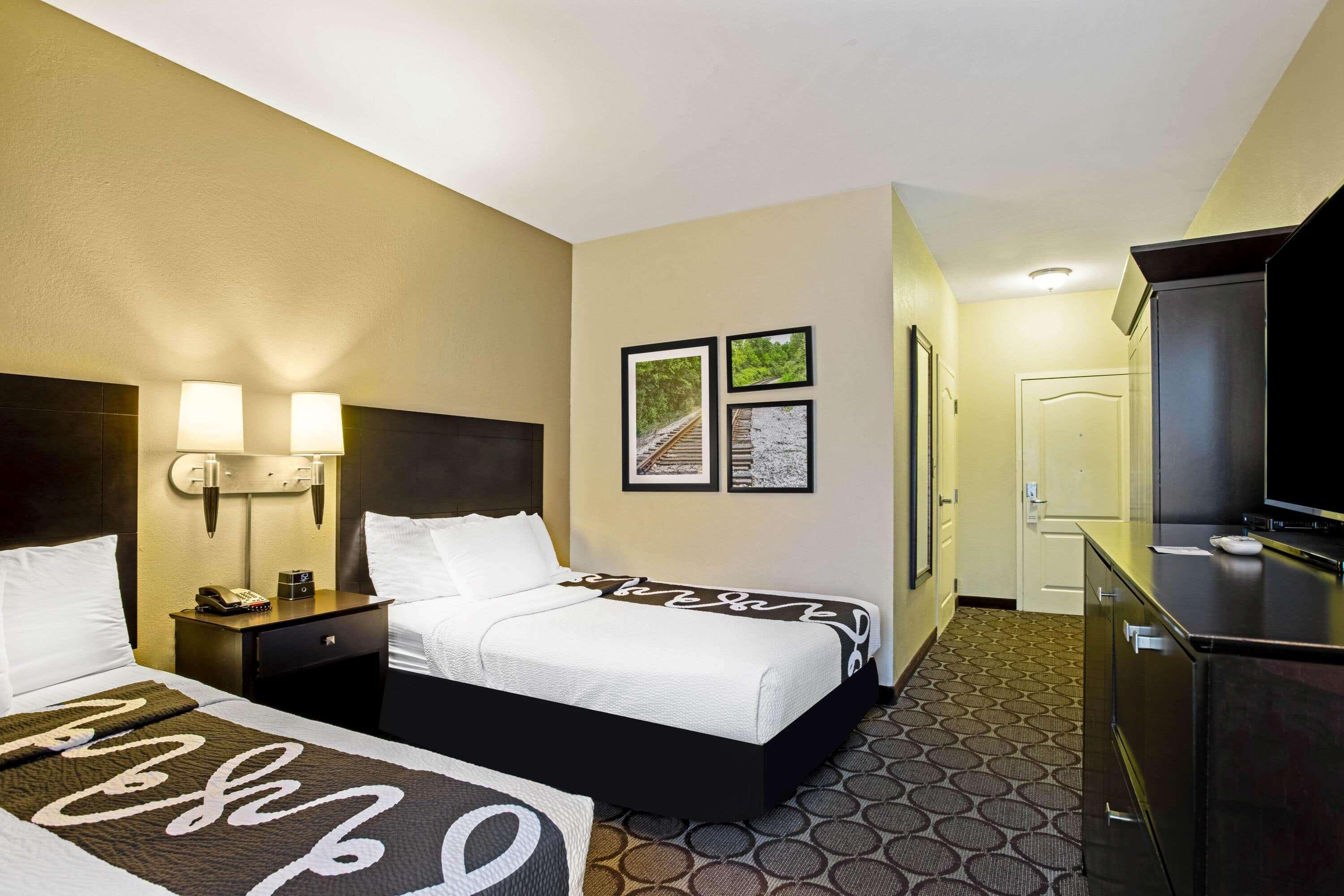 La Quinta By Wyndham Lexington South / Hamburg Hotell Exteriör bild