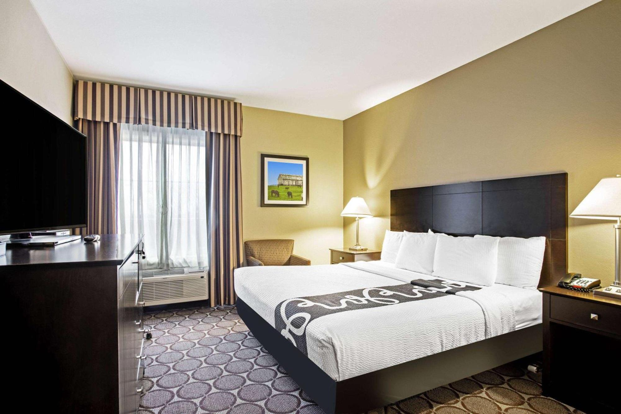 La Quinta By Wyndham Lexington South / Hamburg Hotell Exteriör bild