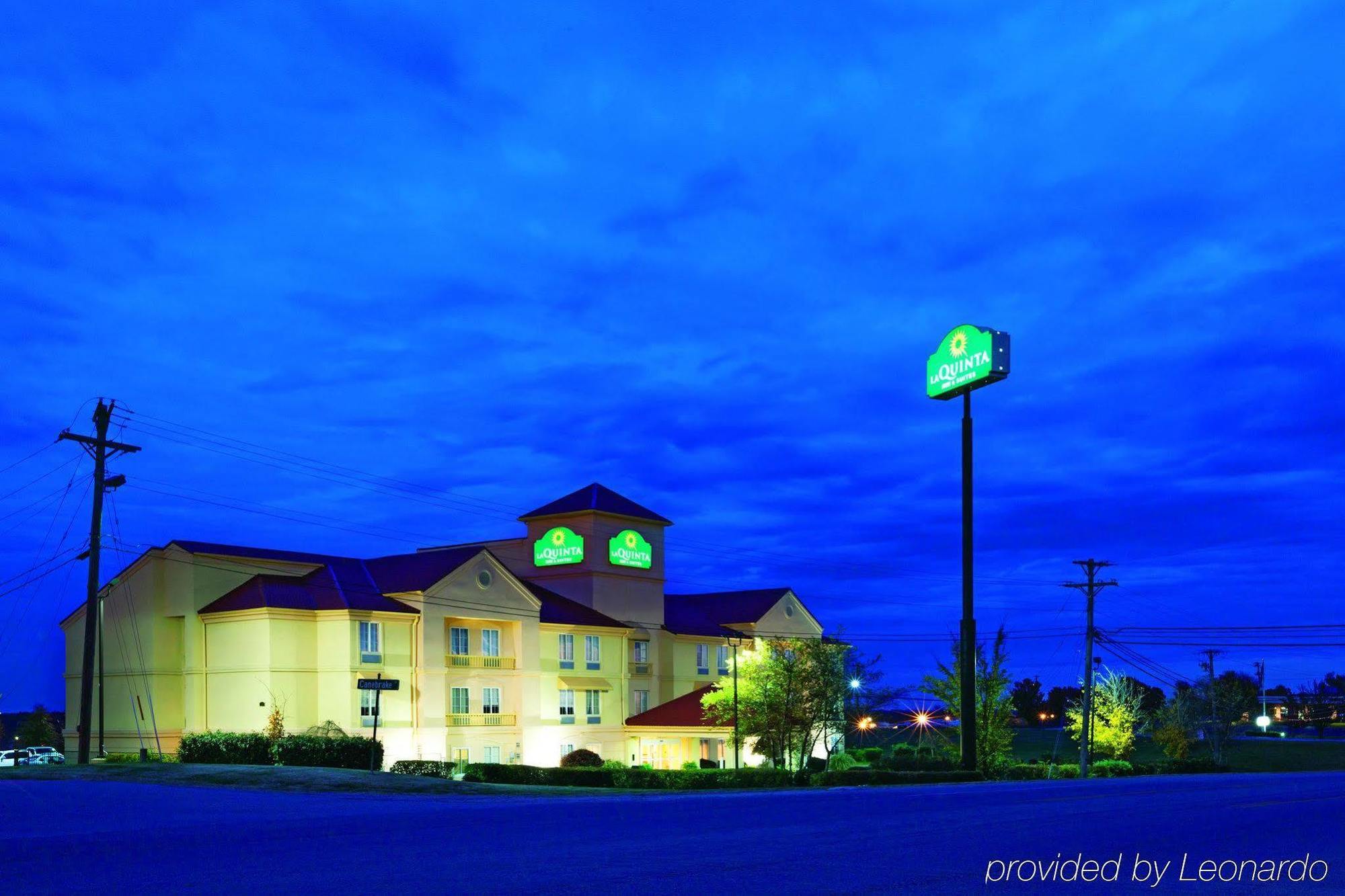 La Quinta By Wyndham Lexington South / Hamburg Hotell Exteriör bild